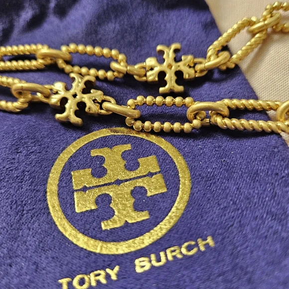 Tory Burch Signature Gold Chain Necklace - Roxanne Collection - Picture 3 of 6